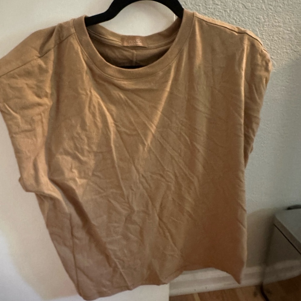Nuuds size small muscle tee
